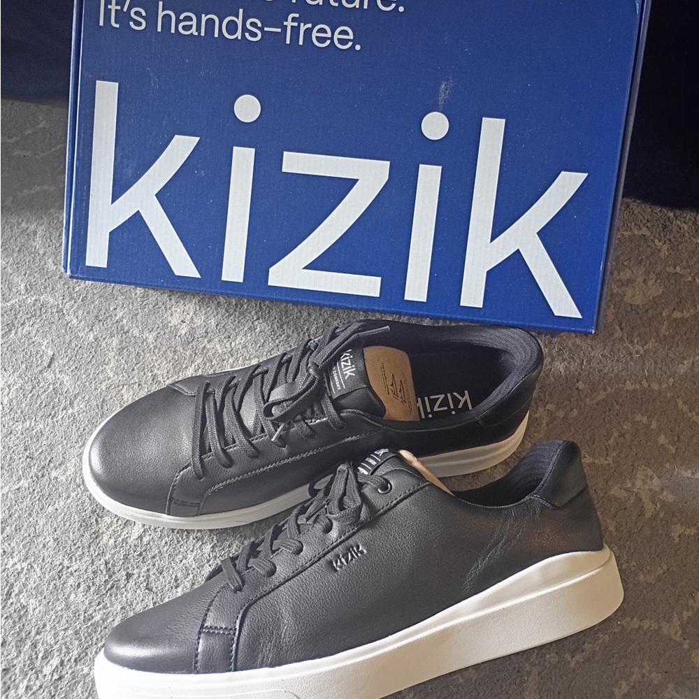 Kizik Men's Black Leather Athletic Shoes